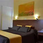 Tasiana Star Complex 3*