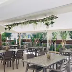 Tasiana Star Complex Aparthotel
