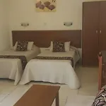 Tasiana Star Complex Apartahotel 3*