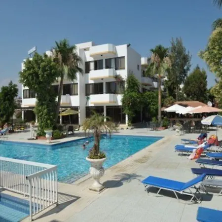 Aparthotel Tasiana Star Complex