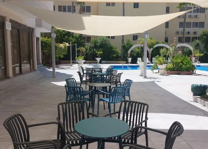 Tasiana Star Complex Hotel apartamentowy 3*