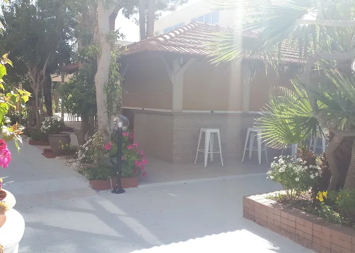 Hotel apartamentowy Tasiana Star Complex
