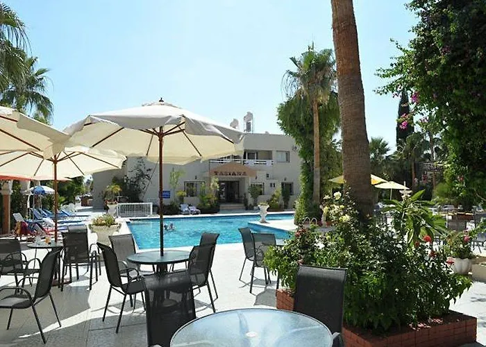 Lägenhetshotell Tasiana Star Complex Limassol