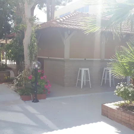 Aparthotel Tasiana Star Complex