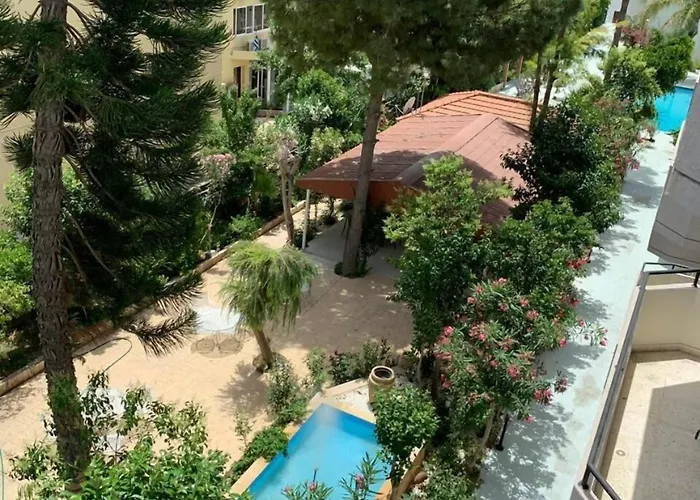 Aparthotel Tasiana Star Complex 3*