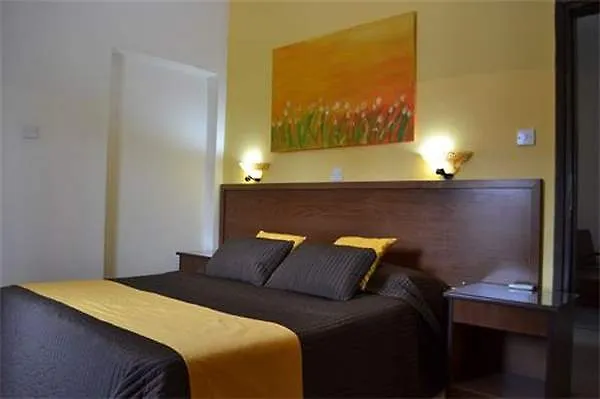 Tasiana Star Complex 3*